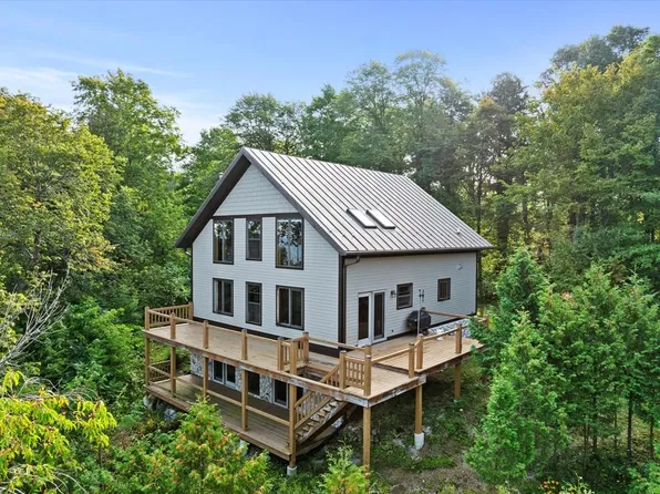 9598 Sunset Valley Rd, Sturgeon Bay, WI 54235