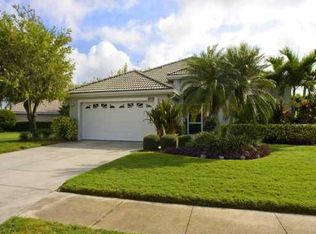 6938 Superior Street Cir, Sarasota, FL 34243