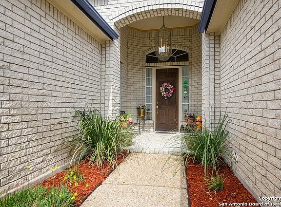 2nd image of 4642 Del Mar Trl