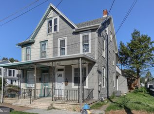 14 Locust St, Wormleysburg, PA 17043