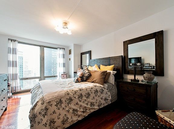 5th image of 440 N Wabash Ave APT 3909