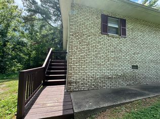 1303 Shomaker Dr #B2, Murphysboro, IL 62966