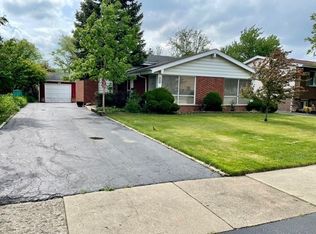 1114 S Myrtle Ave, Villa Park, IL