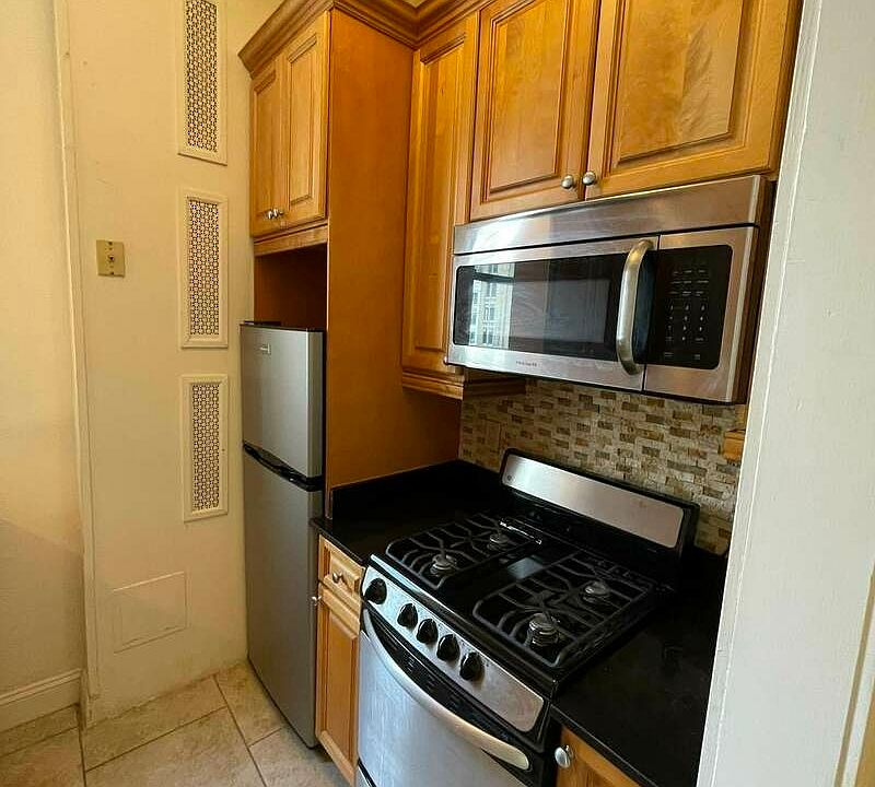 1st image of 353 W 51st St #2A
