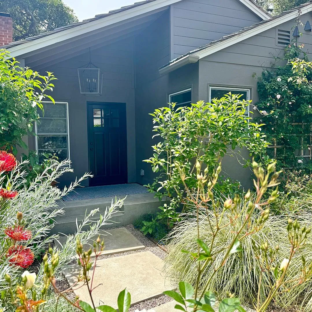 3216 Serra Ave photo 1