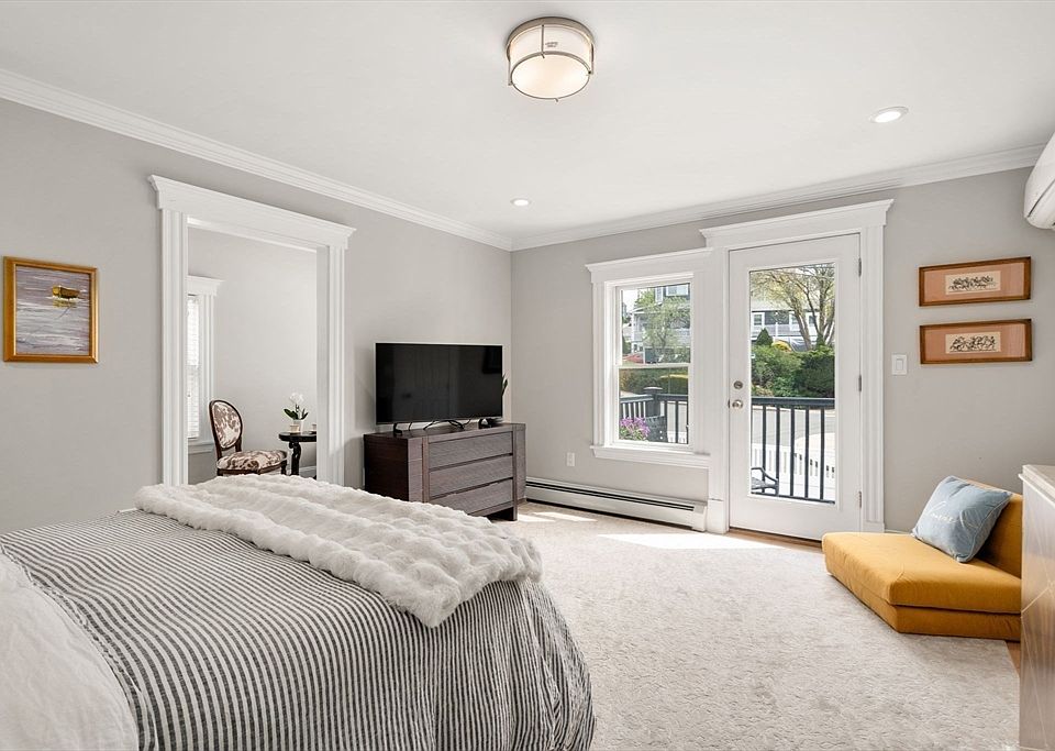 1st image of 600 Shirley St #11