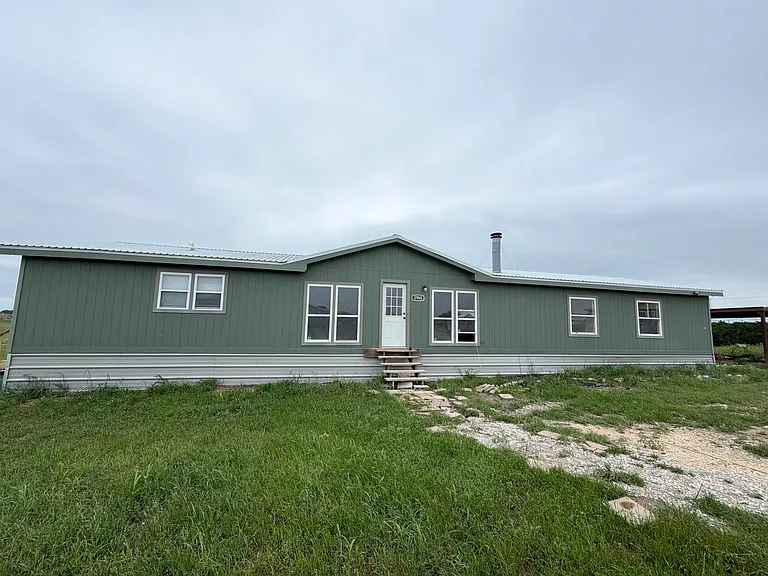 3961 FM 2331 — Photo 4