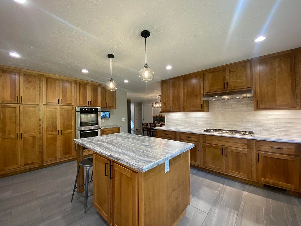 1st image of 6802 N Farm Road 79