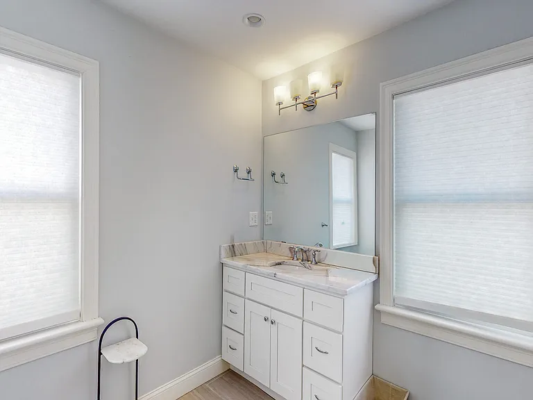 15 John St #0 — Photo 18