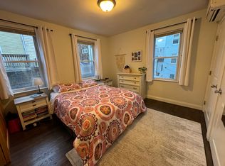 1 O Street Pl APT 3, Boston, MA 02127