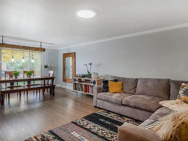 7201 W Ellsworth Ave — Photo 26