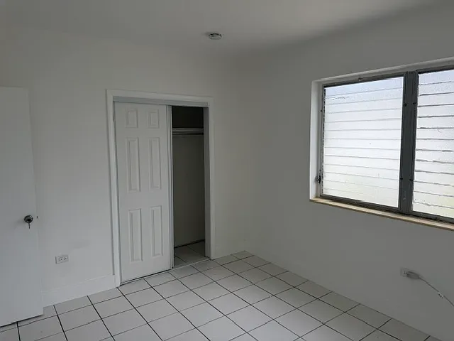 8017 Byron Ave #6 — Photo 13