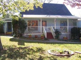 1831 E Hilldale Dr, Fayetteville, AR 72703