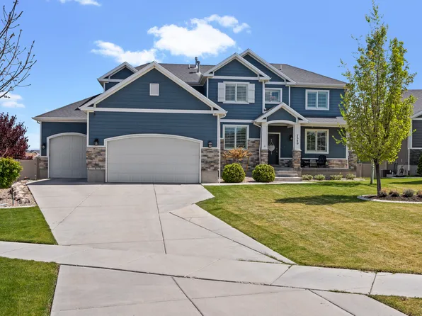 7540 N Evans Dr, Eagle Mountain, UT 84005