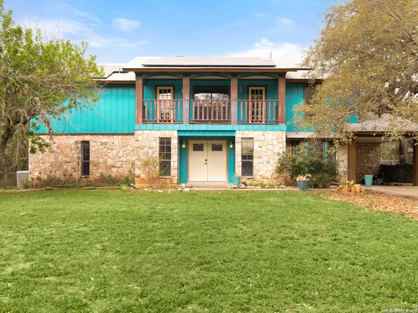 11247 PALOMA DR, Helotes, TX 78023