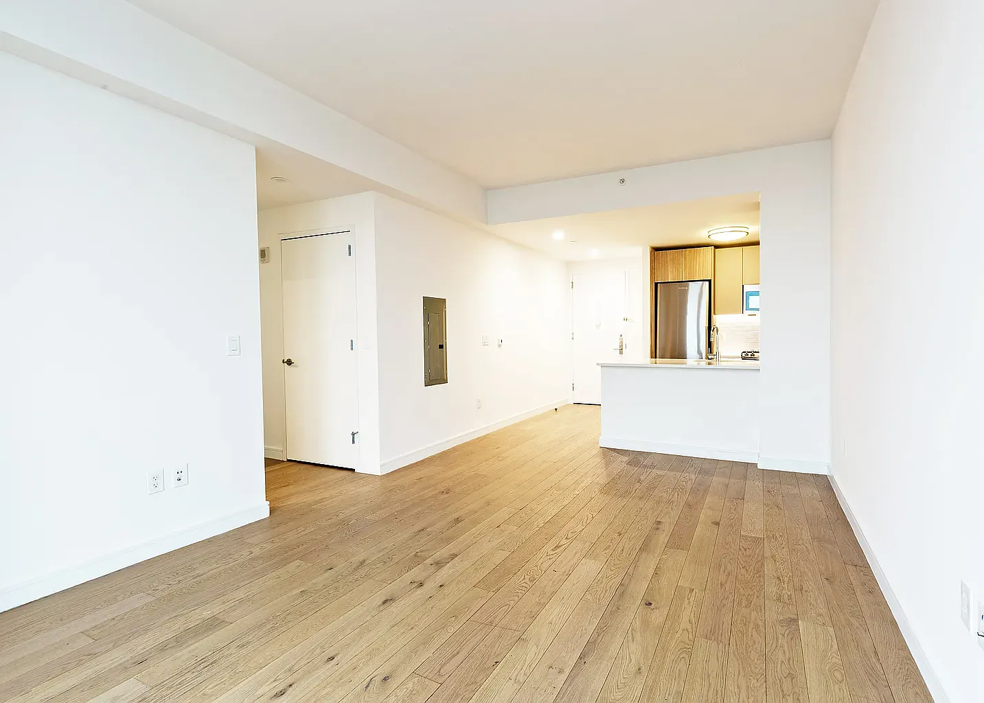 42-20 24th Street — Photo 3