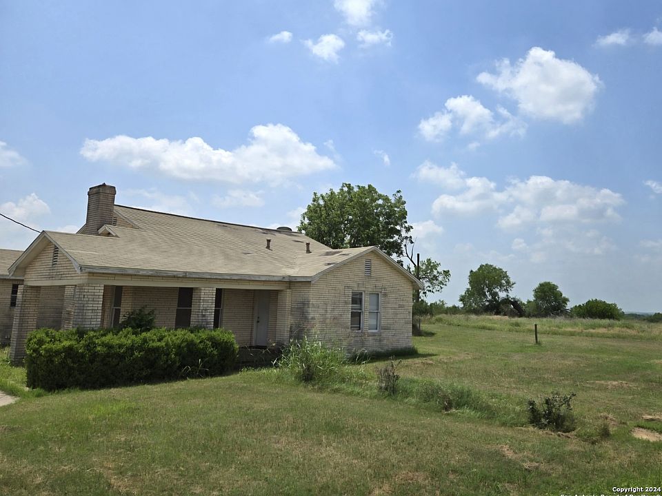 1st image of 14011 N FM 81