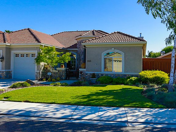 2nd image of 846 Gladiola Ln