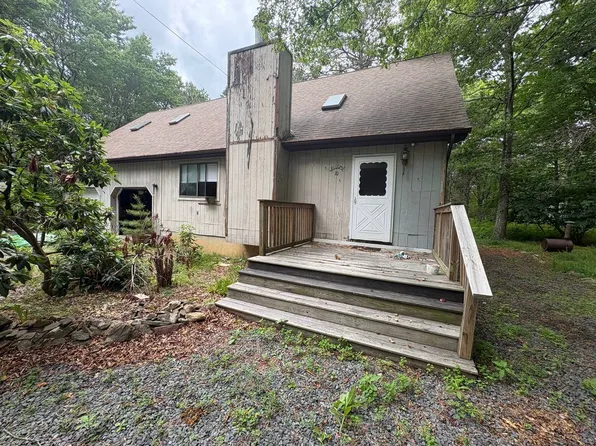 10 Porter Dr, Jim Thorpe, PA 18229