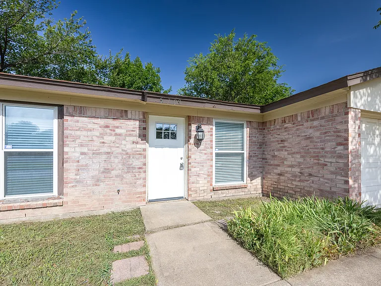 5709 Denise Dr — Photo 4