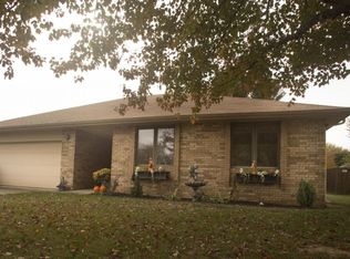 5479 S Hampton Ave, Springfield, MO 65810