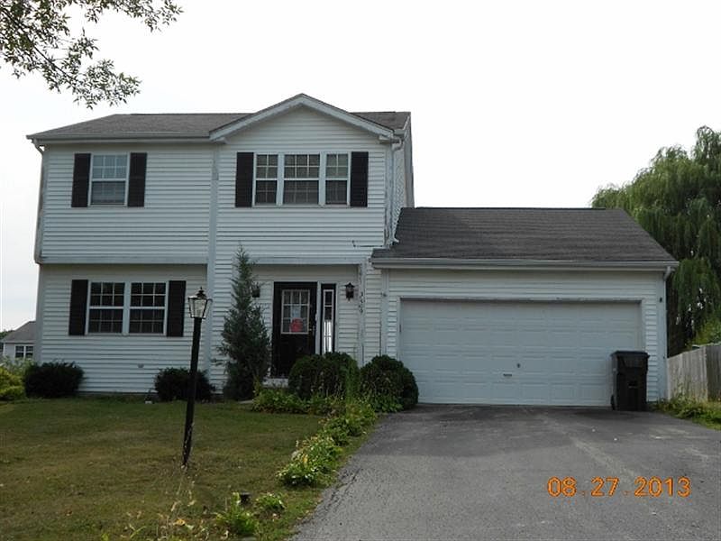 1st image of 3409 Wembley Dr