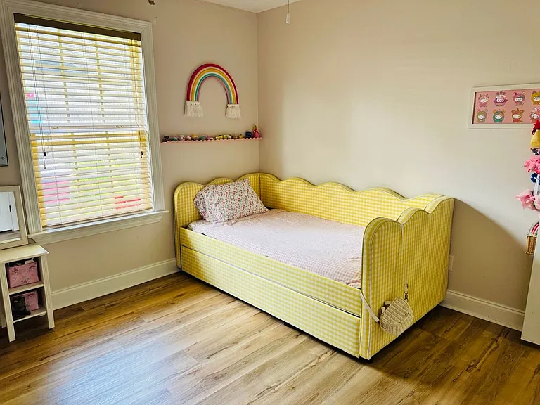 111 Trevor Ct — Photo 12
