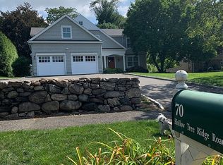 70 Hollow Tree Ridge Rd, Darien, CT 06820