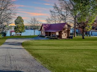 137 Old Arborway Rd, Mooresville, NC 28117