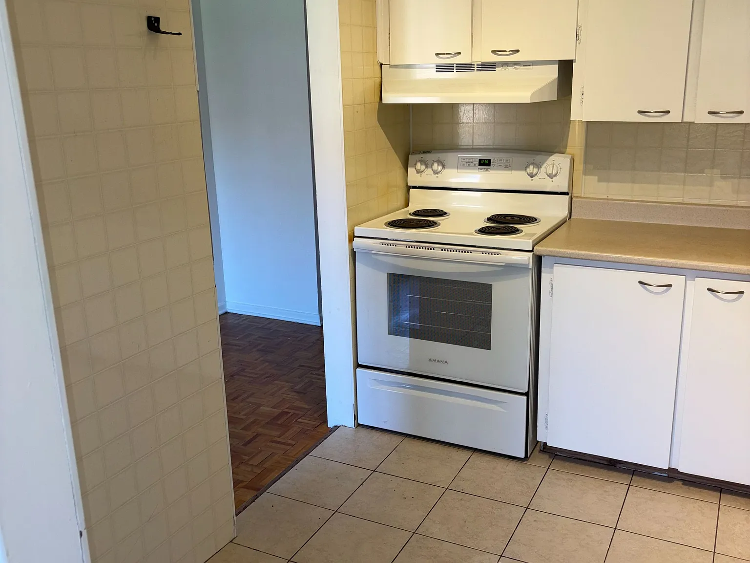 2 bed, $1,895 — Photo 4