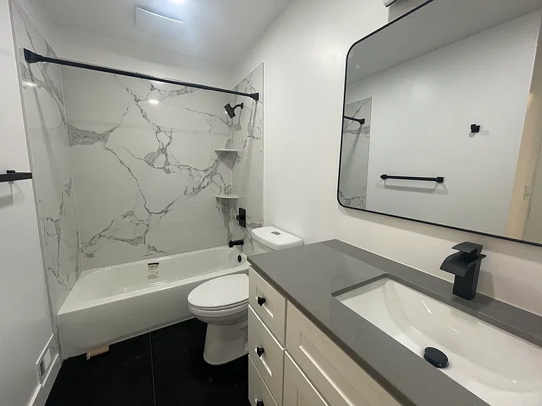 339 Lester Ave #5 — Photo 9