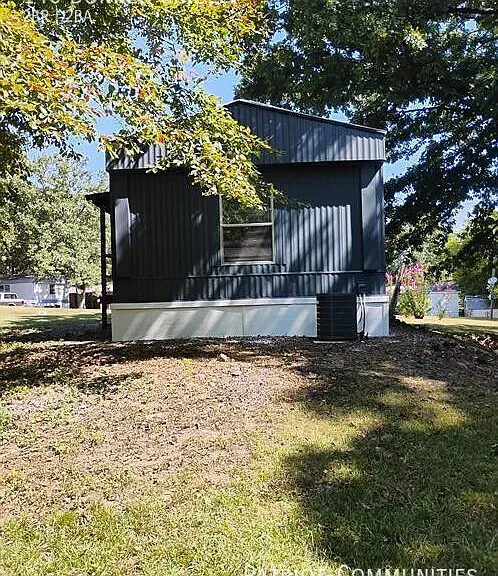140 Bonner Cir — Photo 2