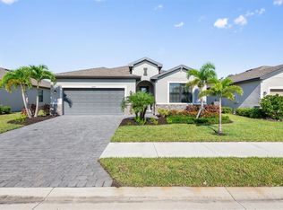 2105 Gardenia Ave, Port Charlotte, FL 33953