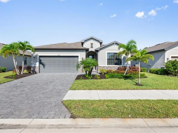 2105 Gardenia Ave, Port Charlotte, FL 33953