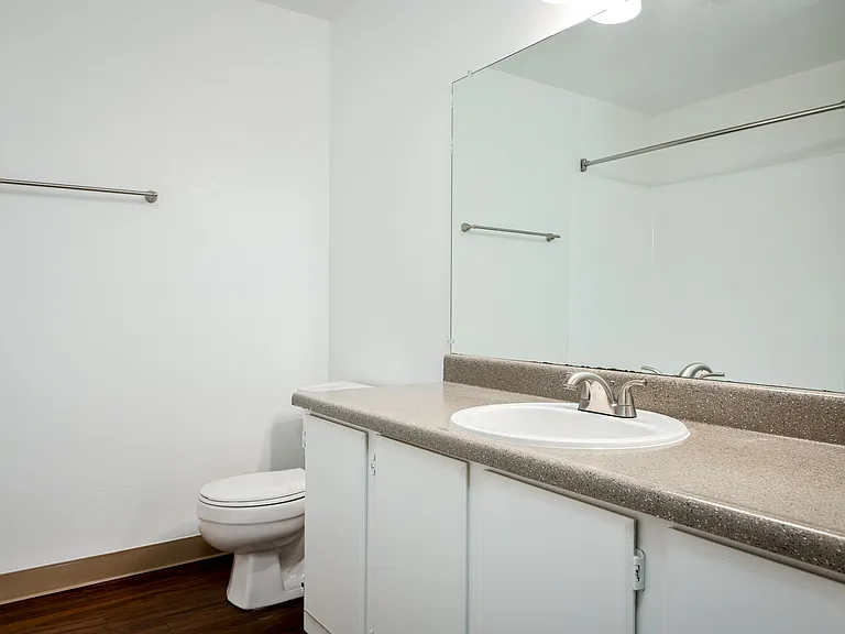 Riverwood Heights | Bathroom