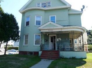 129 Vernon St, Worcester, MA 01610