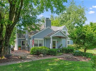 831 Field Club Rd #O, Pittsburgh, PA 15238