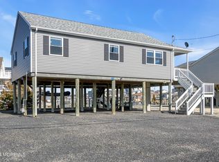 1019 S Green St, Tuckerton, NJ 08087