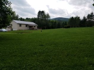 106 Robin Ln, Centre Hall, PA 16828