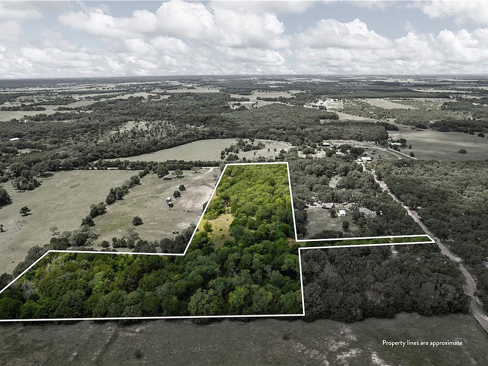 1st image of Oak Knoll Ln