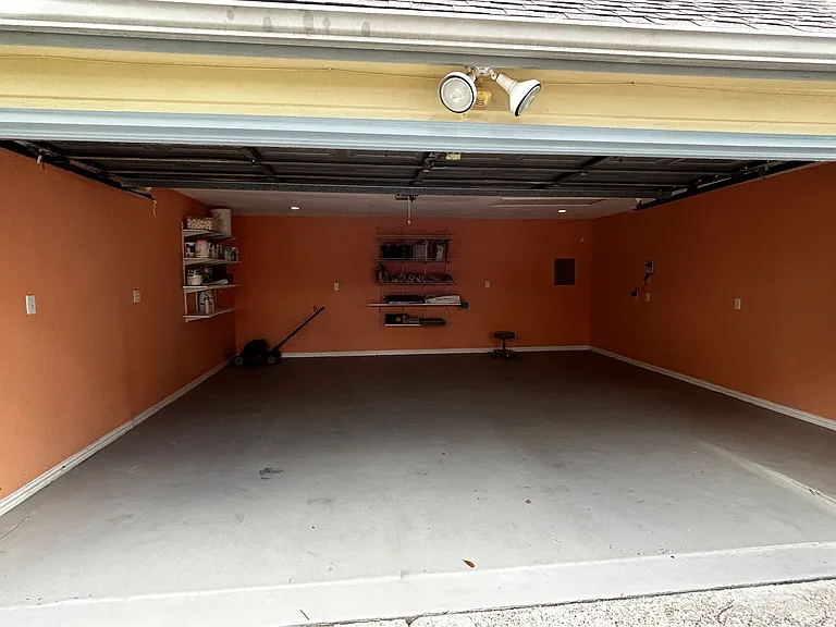 20723 Trellis Ln — Photo 8