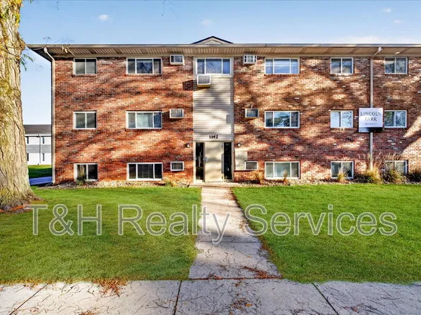 1142 Evans Ave APT 1, Noblesville, IN 46060