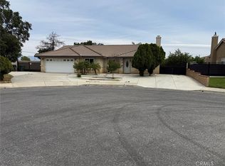 10517 Dream St, Bloomington, CA 92316