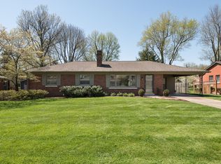 228 Greenbriar Rd, Lexington, KY 40503