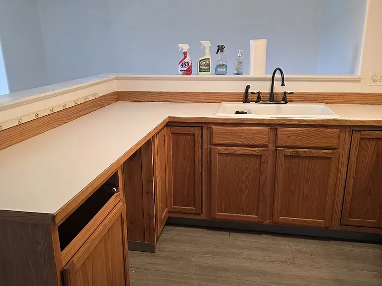 11184 Alderwood St — Photo 9