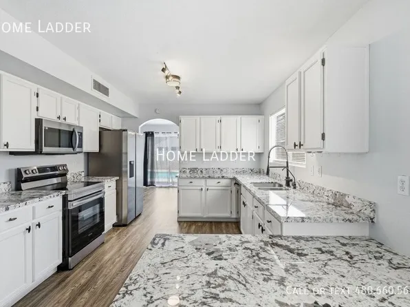 7610 W Ironwood Dr, Peoria, AZ 85345