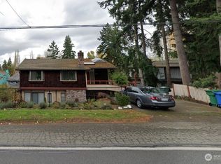 9008 Sand Point Way NE, Seattle, WA 98115