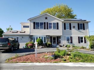 40 Kansas Ave, Somerset, MA 02726