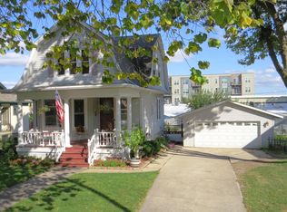 209 S Washington STREET, Watertown, WI 53094