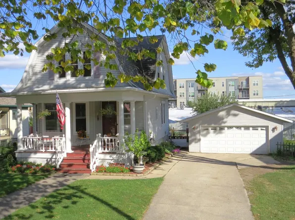 209 S Washington STREET, Watertown, WI 53094